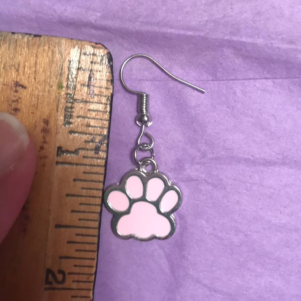 Paw print earrings - Picture 3 of 4